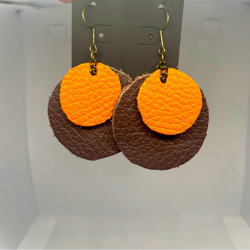Leather earrings